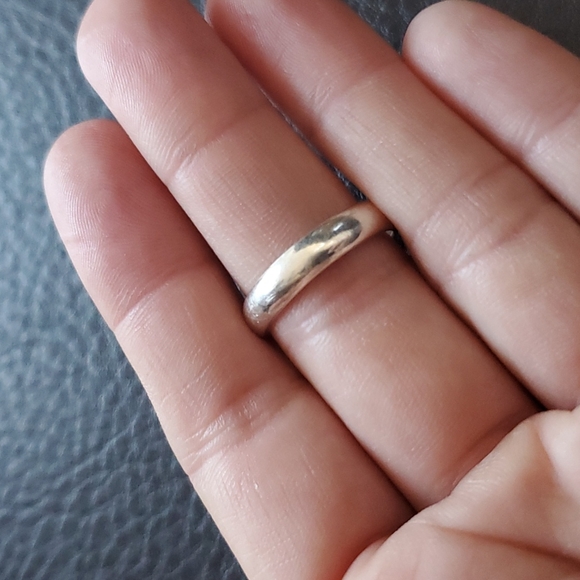 Sterling silver ring- size 9.5 - Picture 1 of 7